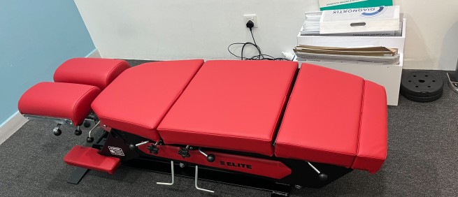 2024年10月 加拿大原裝進口 各式Elite Chiropractic Tables